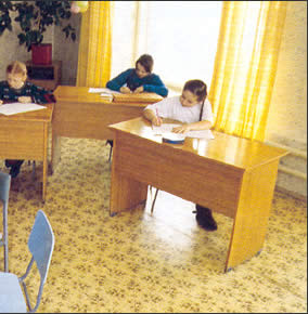 Composer I. Anufriev and his pupils