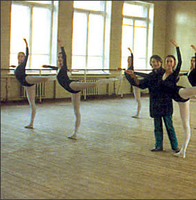 Lesson at Choreography College