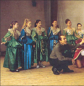 Arnold Rainik, Artistic Director of LALLEN children dance theatre, with young artists